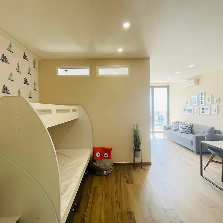 Panorama Deluxe - Pool & Free Parking