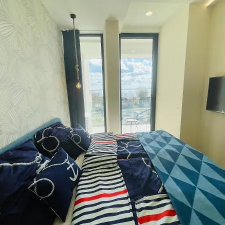 Panorama Deluxe - Pool & Free Parking