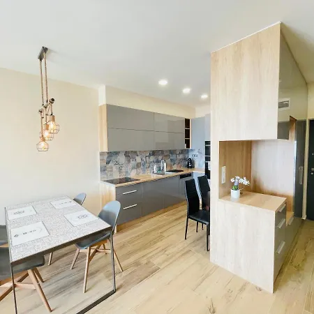 Panorama Deluxe - Pool & Free Parking Apartman