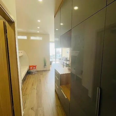 Apartman Panorama Deluxe - Pool & Free Parking *