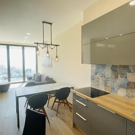 Panorama Deluxe - Pool & Free Parking * Alsoors