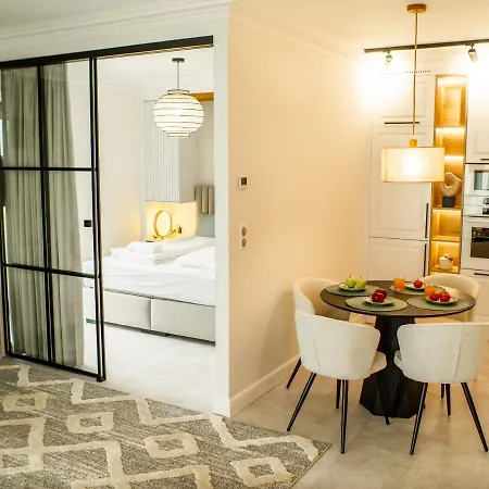 Panorama Deluxe - Pool & Free Parking *