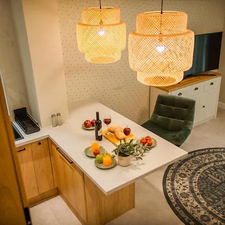 Panorama Deluxe - Pool & Free Parking Apartman
