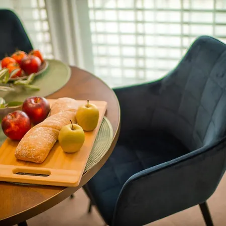 Panorama Deluxe - Pool & Free Parking