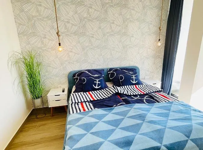 Panorama Deluxe - Pool & Free Parking Lejlighed *