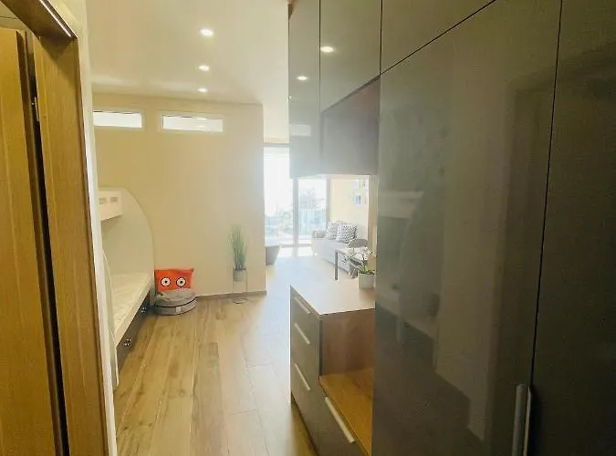 Lejlighed Panorama Deluxe - Pool & Free Parking *