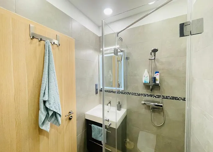 Panorama Deluxe - Pool & Free Parking Alsóörs