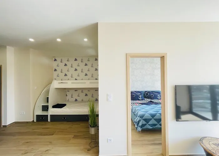 Panorama Deluxe - Pool & Free Parking * Alsóörs