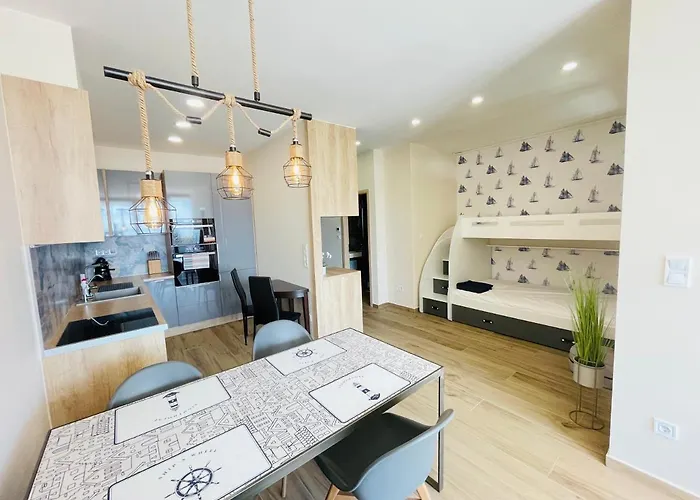 Panorama Deluxe - Pool & Free Parking