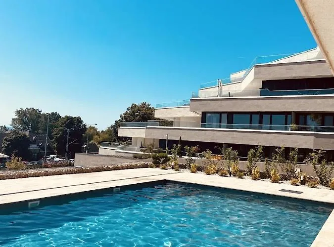 Panorama Deluxe - Pool & Free Parking * Alsóörs