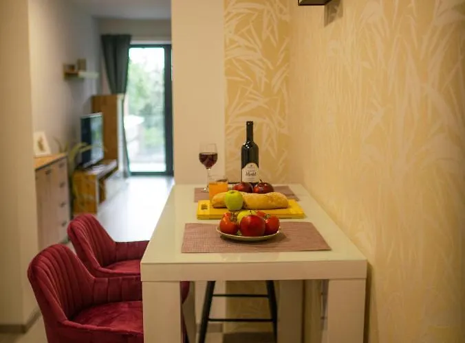 Panorama Deluxe - Pool & Free Parking Lejlighed Alsóörs