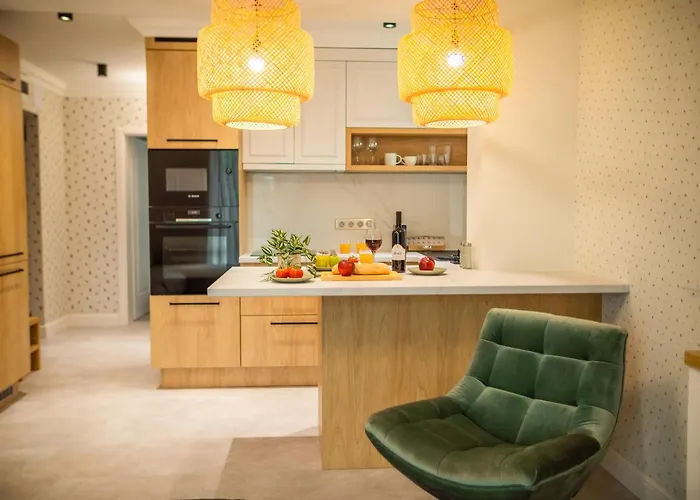 Lejlighed Panorama Deluxe - Pool & Free Parking Alsóörs