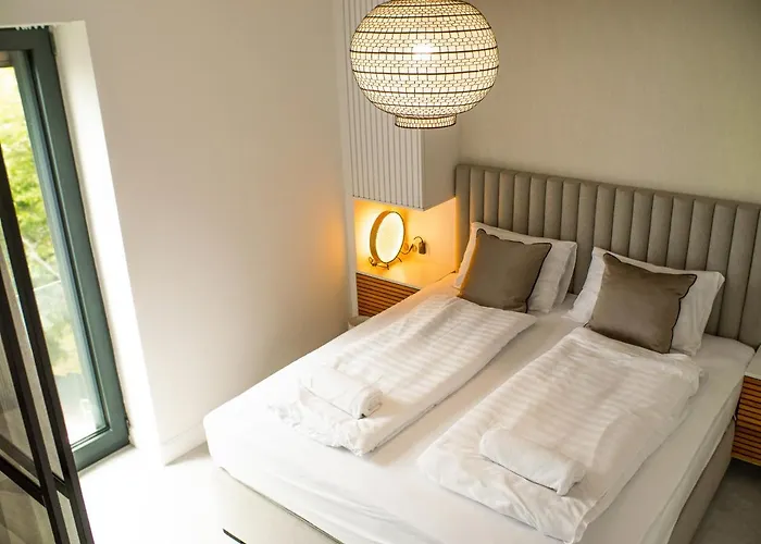 Lejlighed Panorama Deluxe - Pool & Free Parking Alsóörs